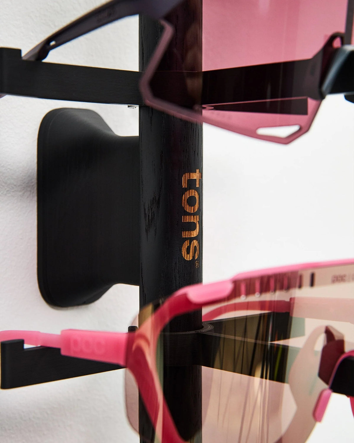 TONS Short Rack C｜壁掛けギアラック｜4xグラス対応｜CYCLISM