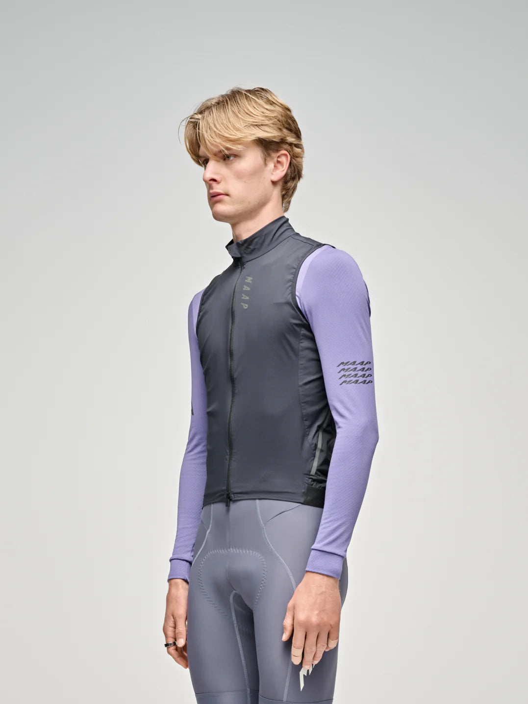 MAAP Flow Vest Jet Black｜超軽量ウィンドベスト・パッカブル｜CYCLISM