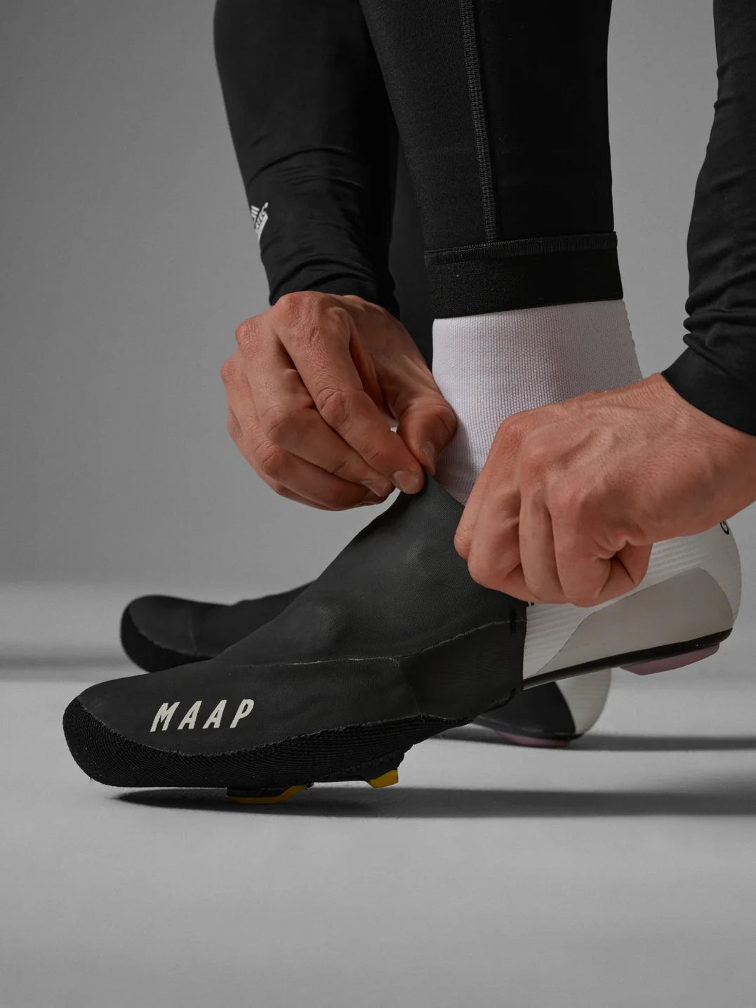 MAAP Apex Winter Toe Cover Black 防寒サイクリングトゥカバー｜CYCLISM