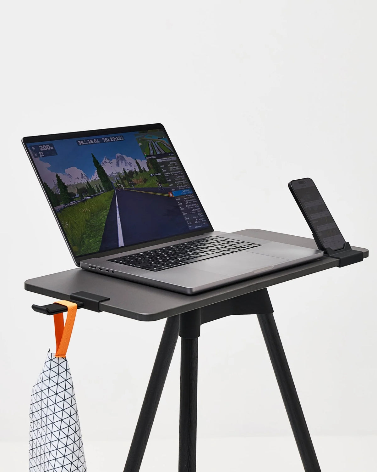 TONS Classic Table インドアサイクリングテーブル | CYCLISM