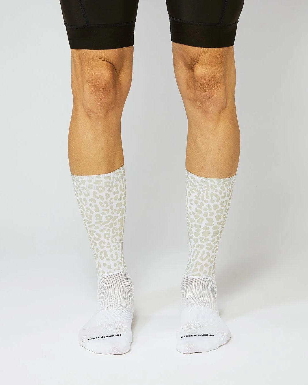 Fingerscrossed サイクリングソックス #Aero Giraffe | CYCLISM