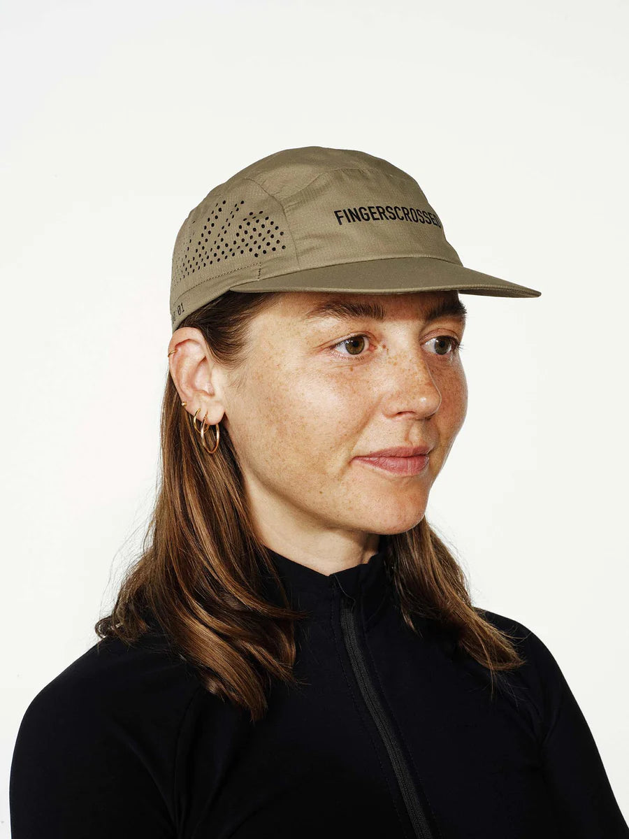 春夏シーズン必見！FINGERSCROSSED 超軽量キャップ Gravel | アウトドア活動に最適 | CYCLISM