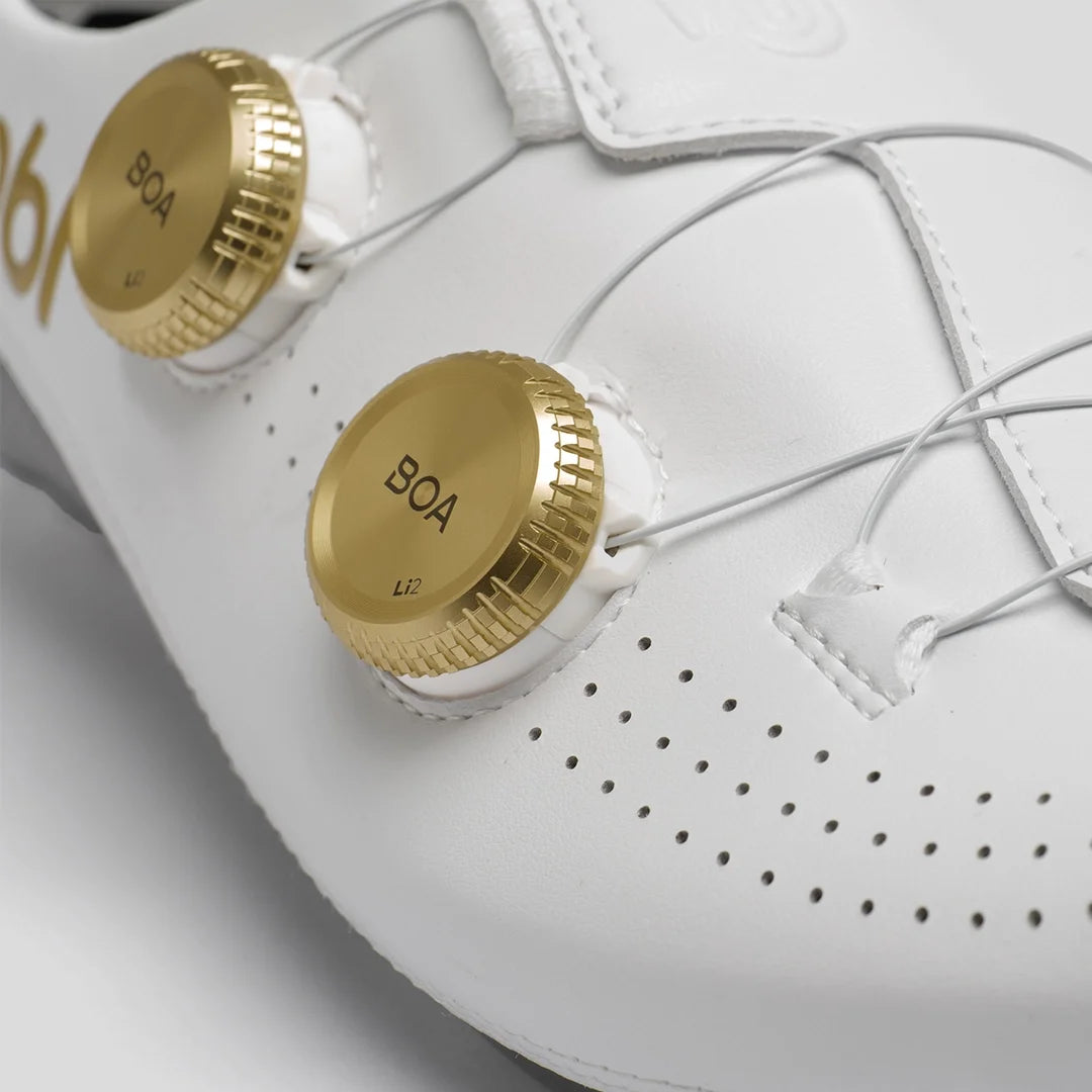 Nimbl ULTIMATE EXCEED White & Gold サイクルロードシューズ | CYCLISM