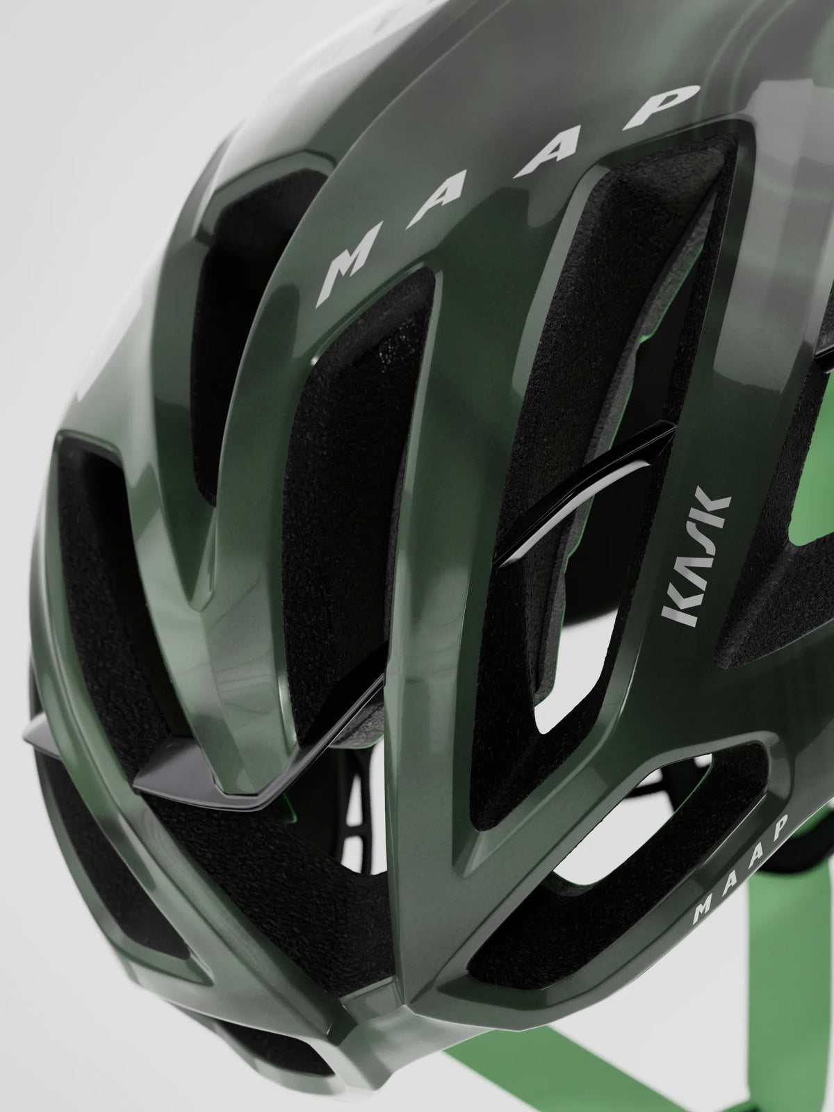 MAAP X KASK Protone Icon ヘルメット ローム | ロードやグラベルライド | CYCLISM