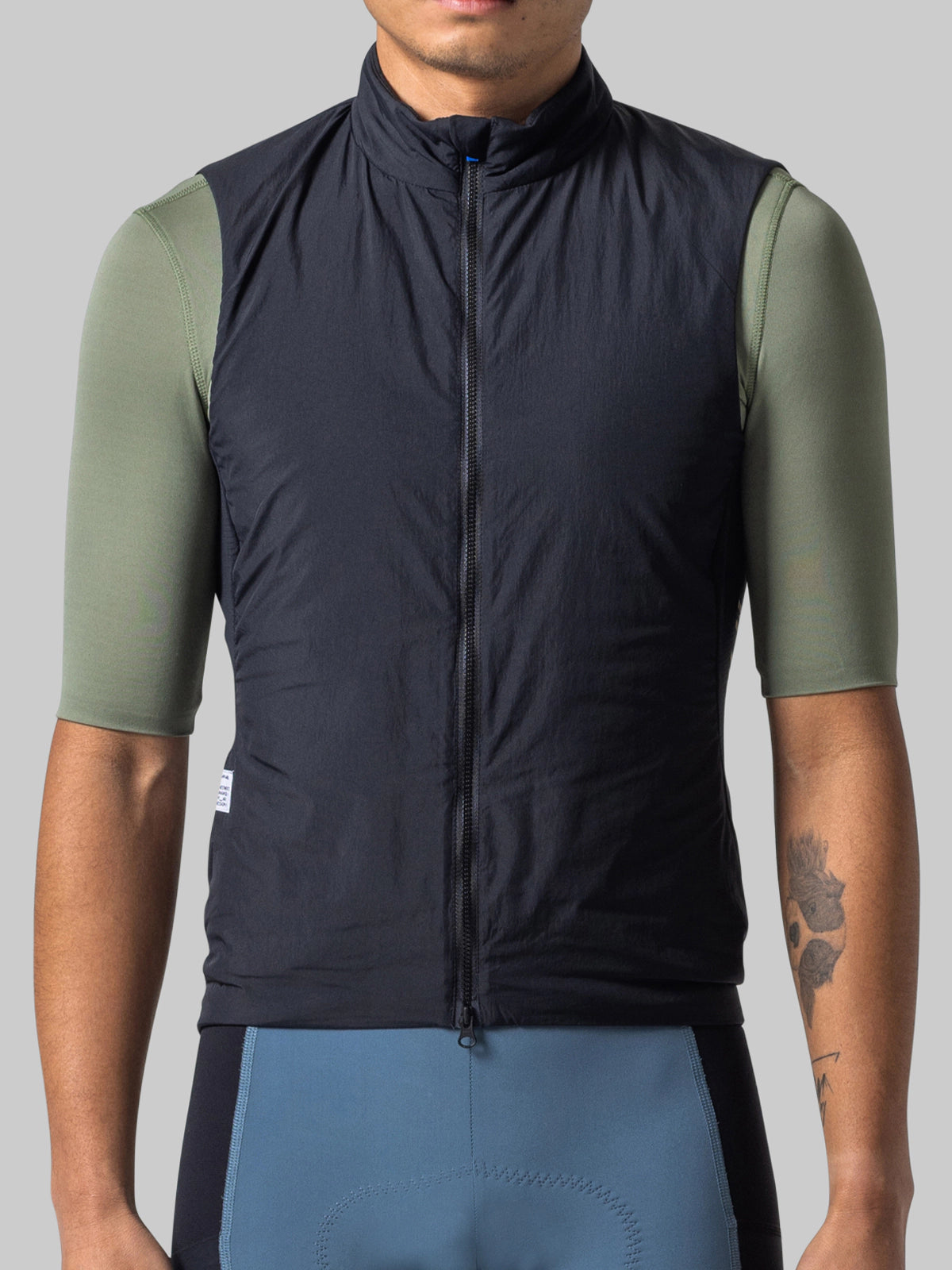 MAAP Alt_Road Thermal Black サイクルベスト | CYCLISM