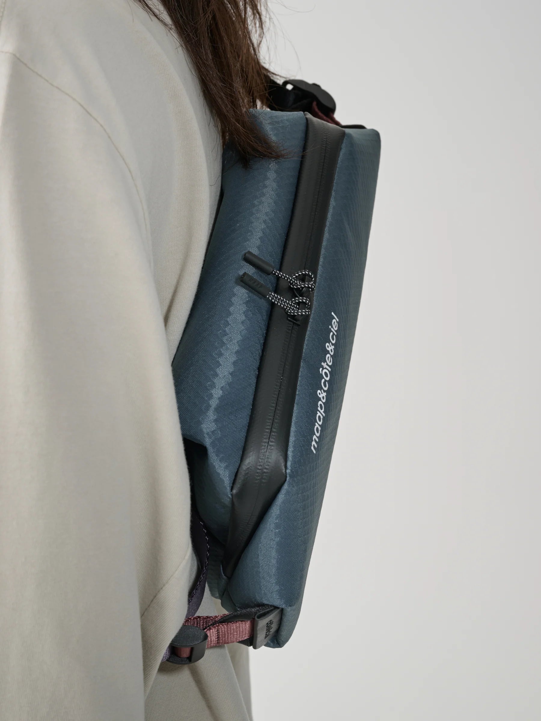 MAAP & Côte&Ciel サイクリング スリングバッグバッグ オリオンブルー 