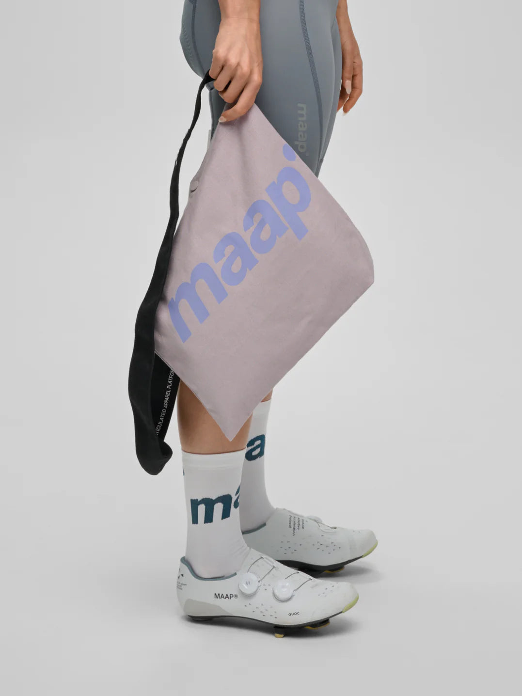 MAAP Training Musette Iris｜サイクル ミュゼット サコッシュ | CYCLISM