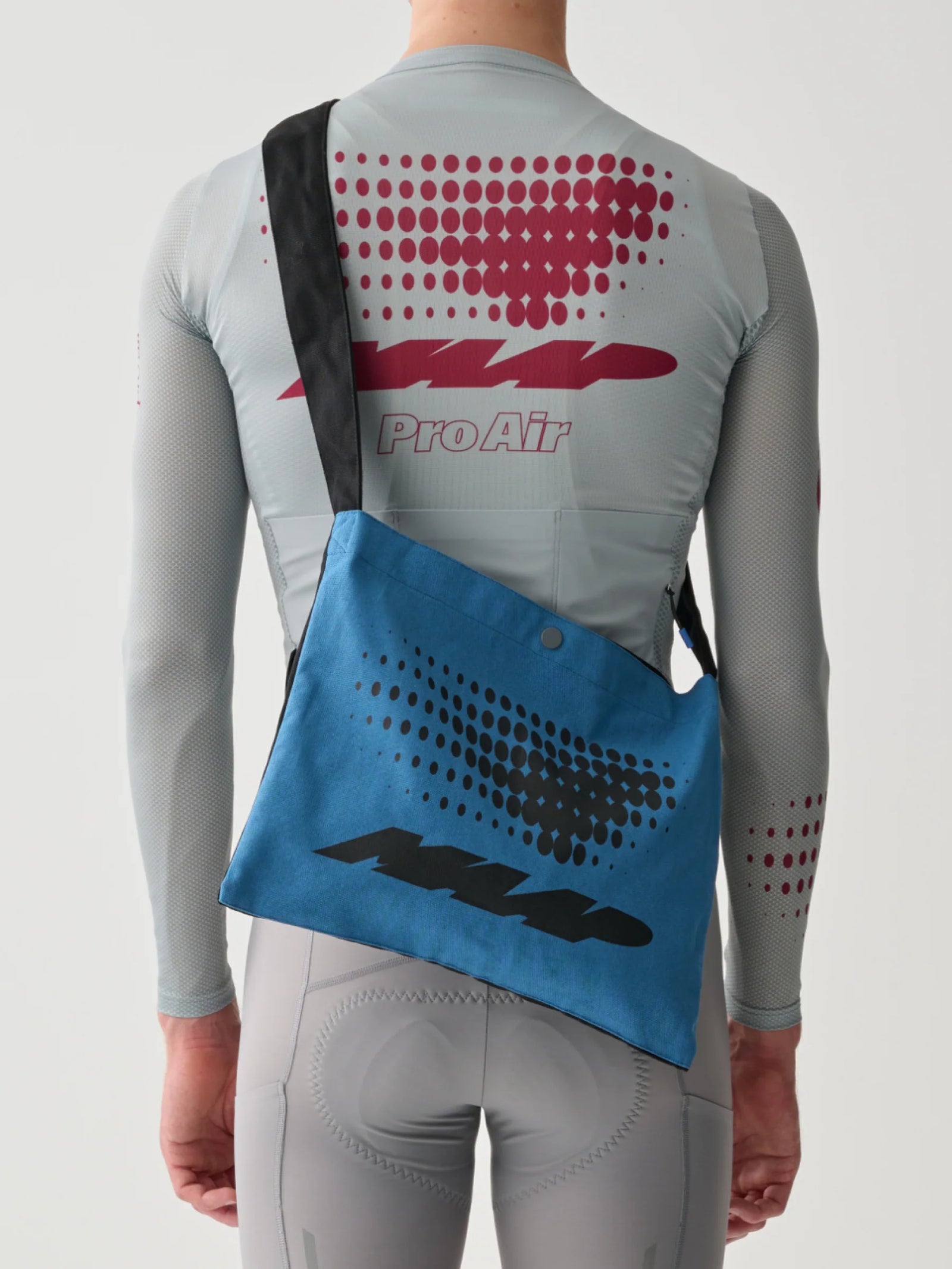 MAAP Aether サイクリングミュゼットバッグ | CYCLISM