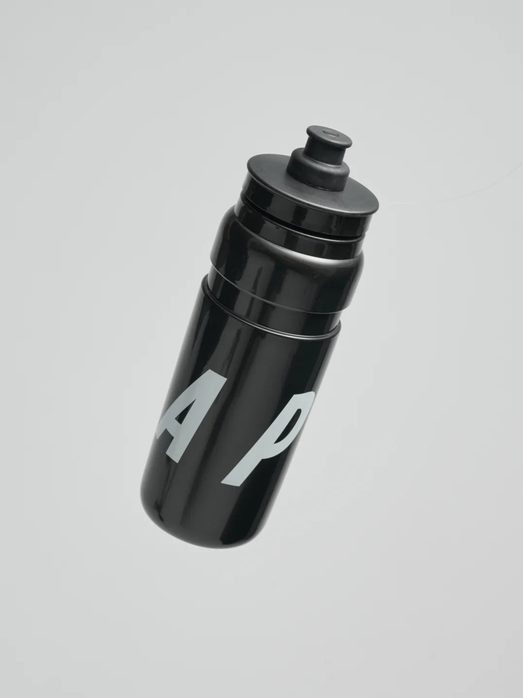 MAAP Core Bottle Large Black｜軽量 750ml・BPAフリー・防臭 サイクルボトル｜CYCLISM