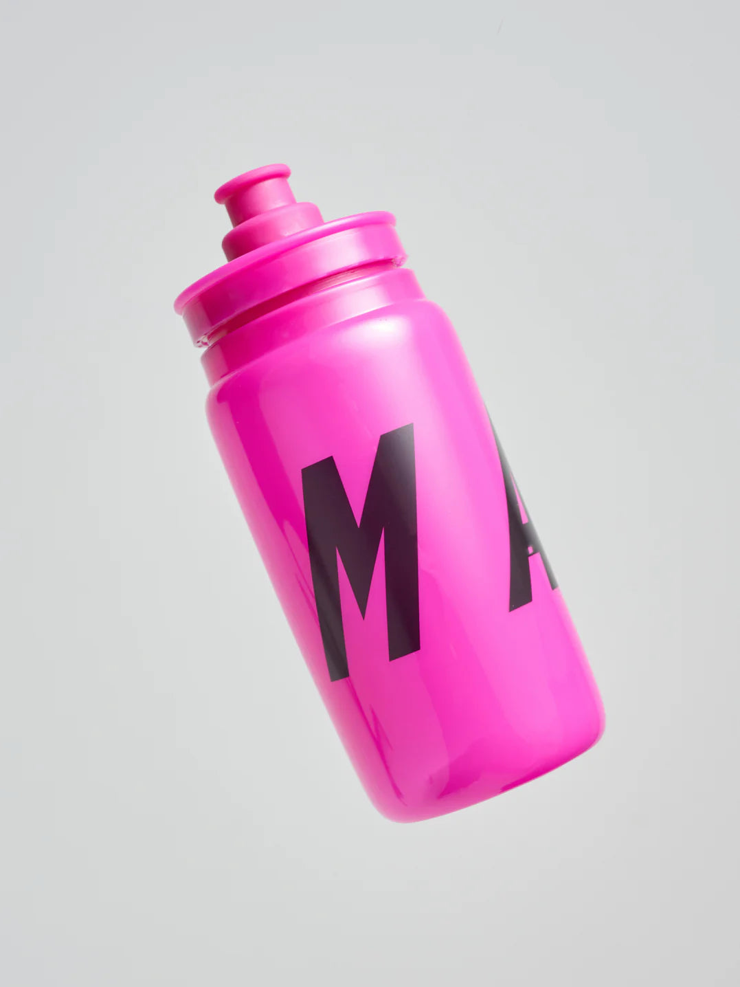MAAP Core Bottle Black Magenta｜軽量 550ml・BPAフリー・防臭 サイクルボトル｜CYCLISM