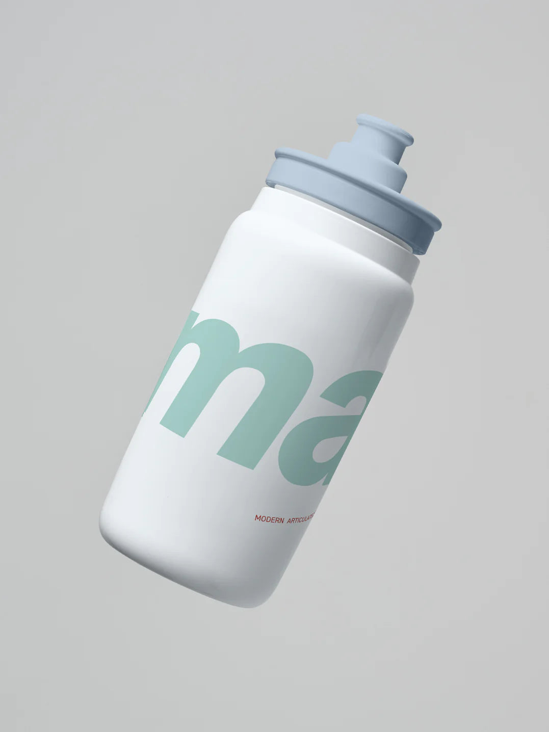 MAAP Training Bottle White｜軽量 550ml・BPAフリー・防臭 サイクルボトル｜CYCLISM