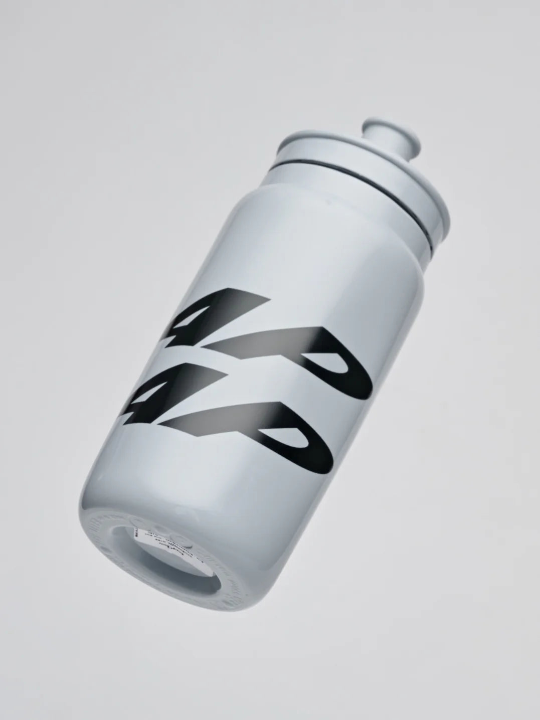 MAAP Emerge Bottle Greystone｜軽量 550ml・BPAフリー・防臭 サイクルボトル｜CYCLISM