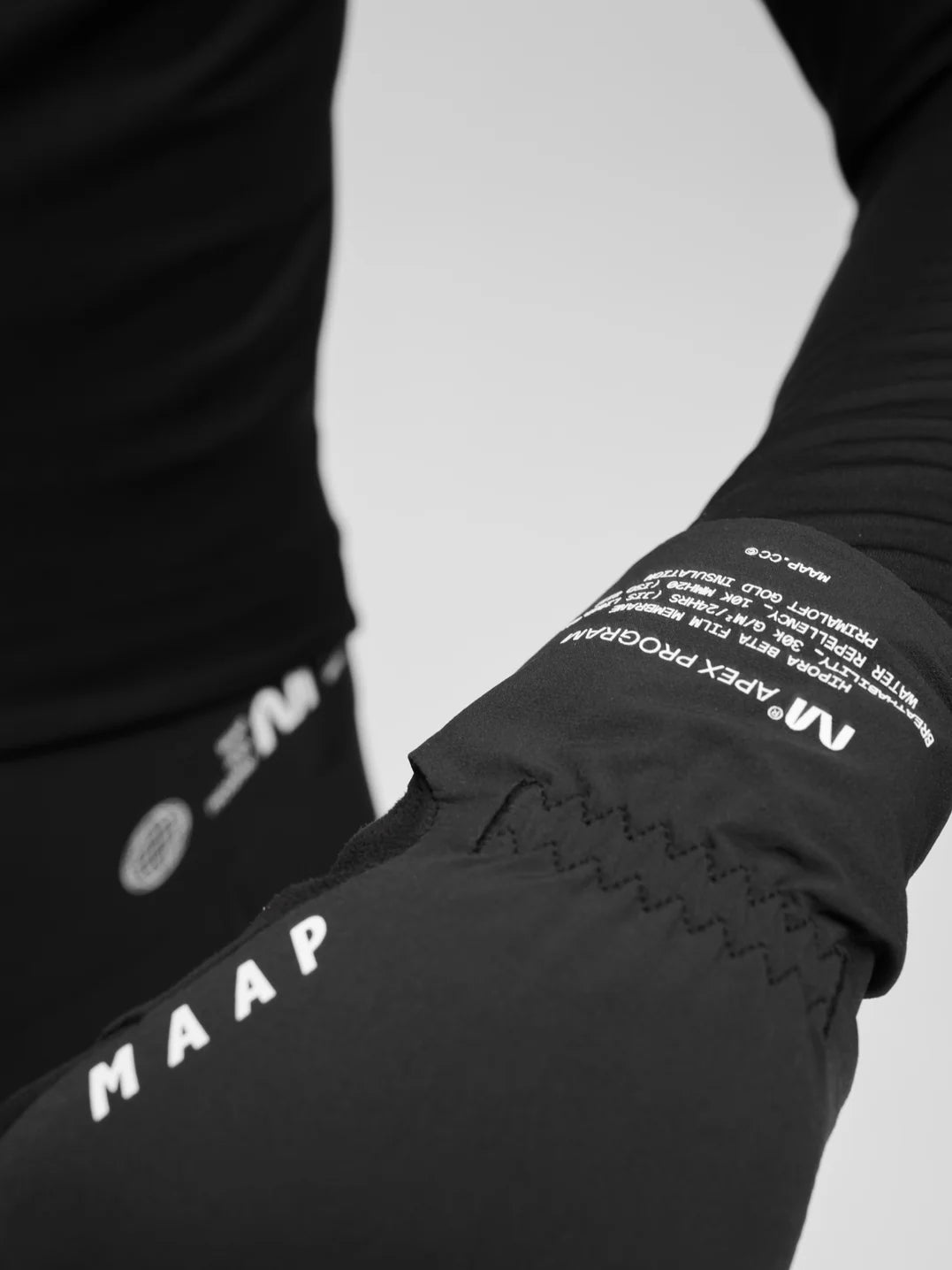 MAAP Apex Winter Glove 2.0 Black 防風防水防寒サイクリンググローブ｜CYCLISM