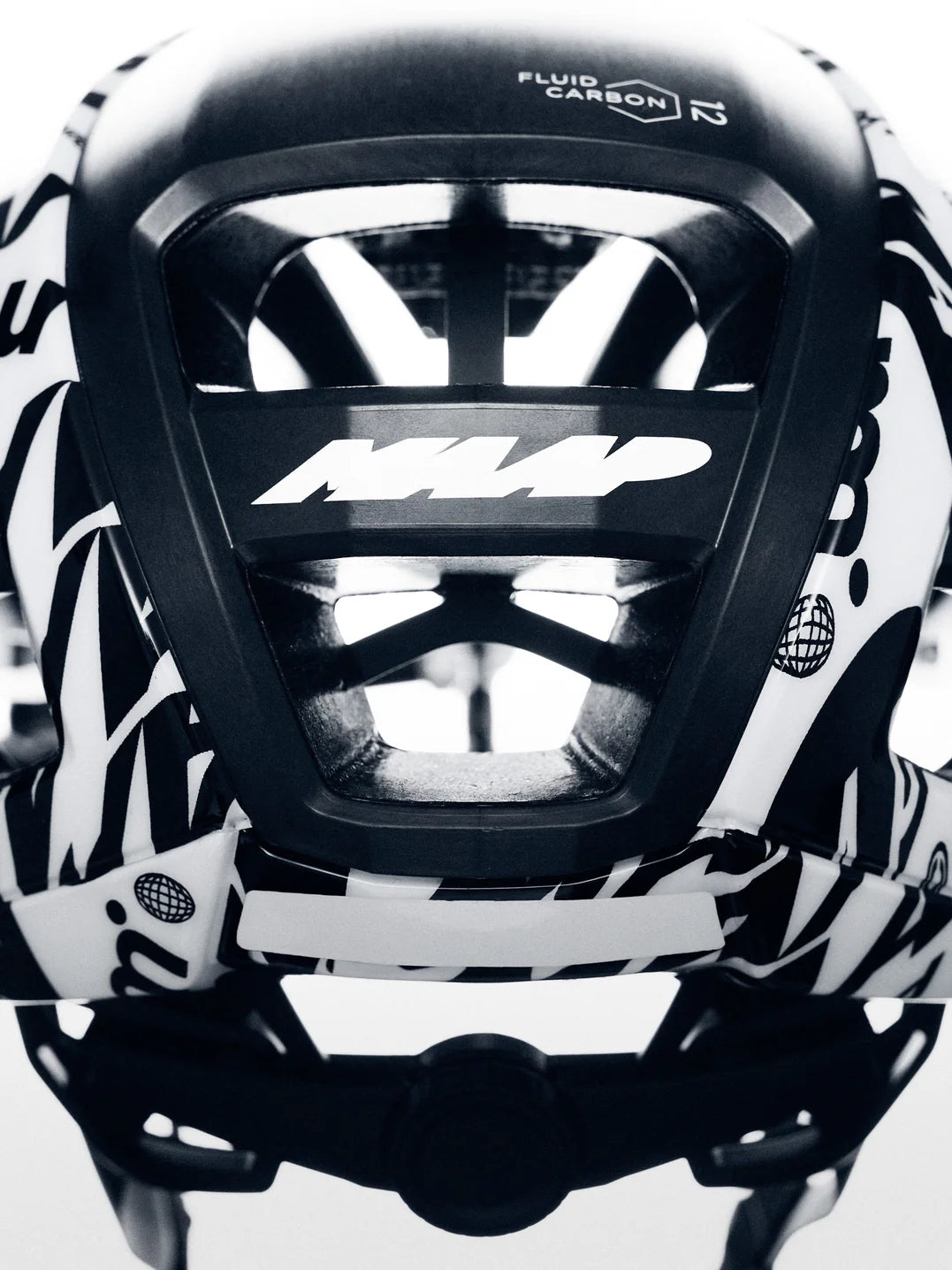 MAAP × KASK Elemento Monochrome｜ユニセックス サイクルヘルメット｜CYCLISM