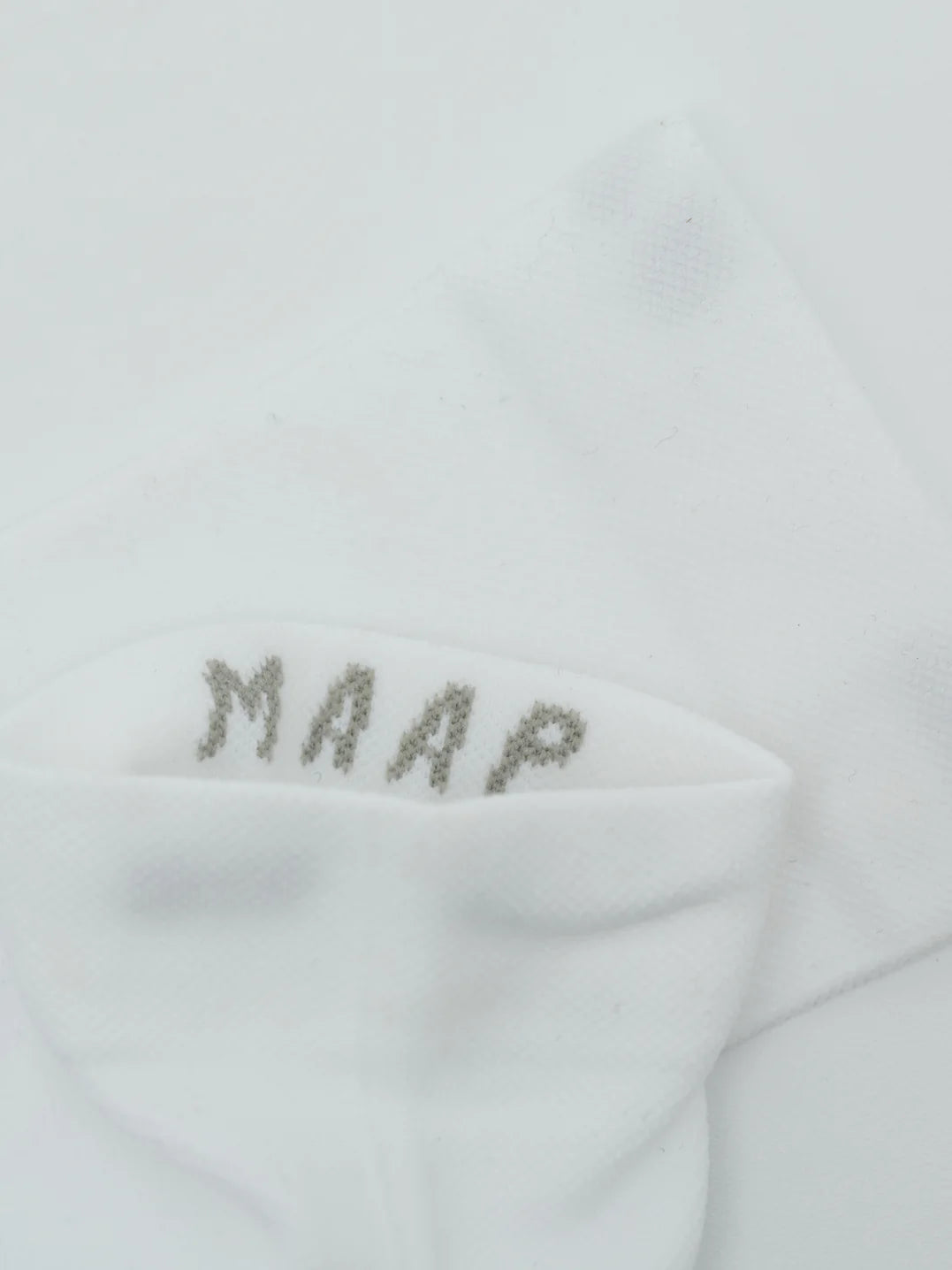 MAAP Team Sock White｜吸湿速乾・抗菌防臭・6インチ サイクルソックス｜CYCLISM