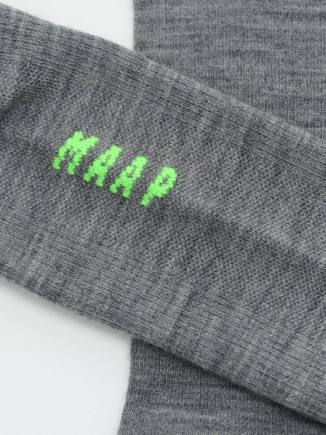 MAAP Division Merino Sock Graystone｜メリノ サイクルソックス 防臭 抗菌 体温調整｜CYCLISM