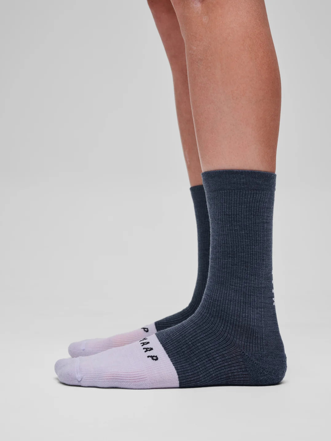 MAAP Team Merino Sock Carbon Blue/Thistle サイクリングソックス｜CYCLISM