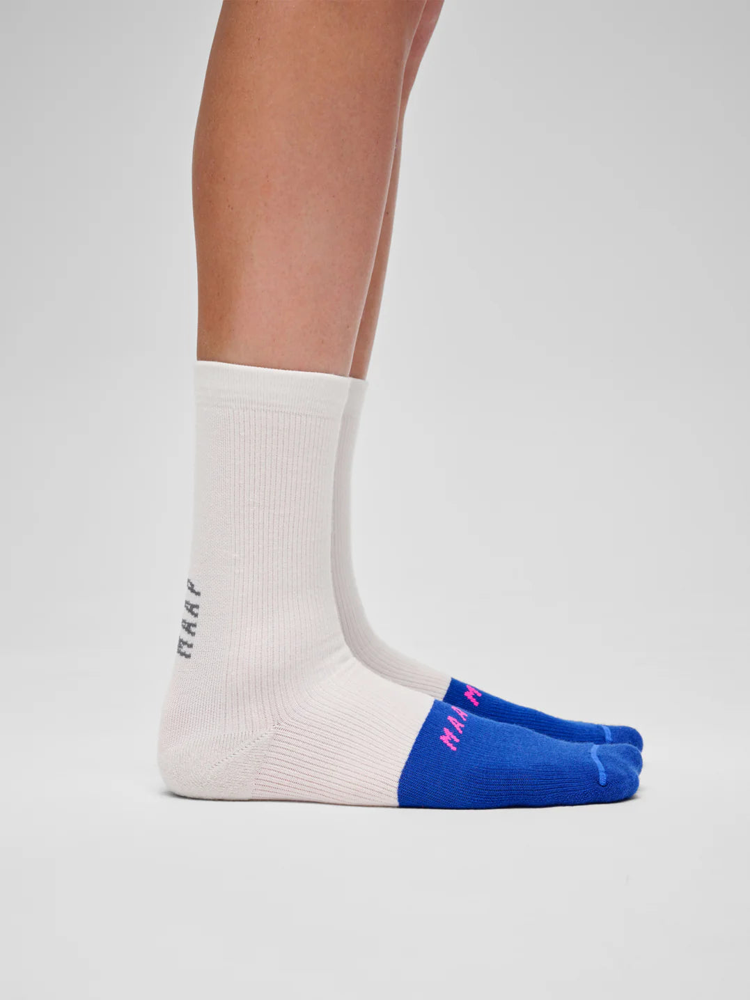 MAAP Division Merino Sock Fog RGB Blue｜メリノ サイクルソックス 防臭 抗菌 体温調整｜CYCLISM