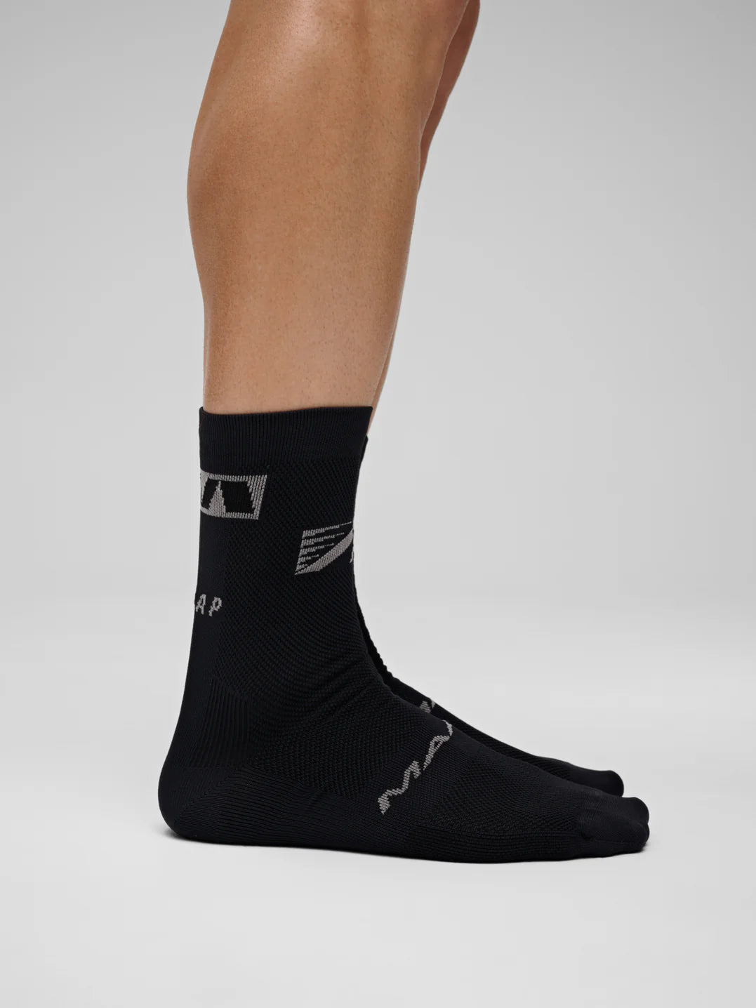 MAAP Drome Sock Black｜吸湿速乾 抗菌 6インチ サイクルソックス｜CYCLISM