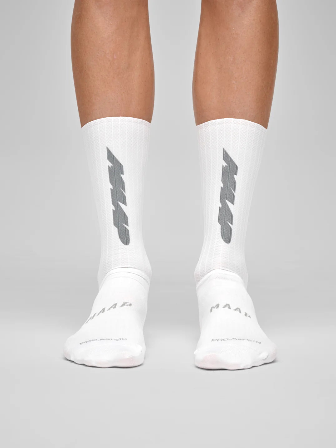 MAAP Pro Aero Sock White エアロサイクリングソックス | CYCLISM