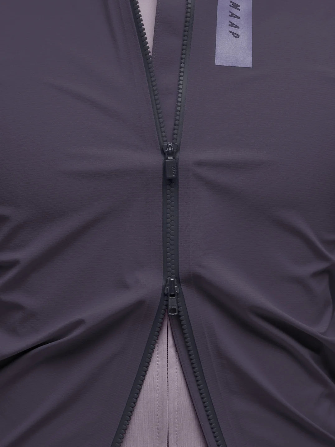 MAAP Pro Atmos Jacket Deep Navy 防風防水サイクリングジャケット｜CYCLISM