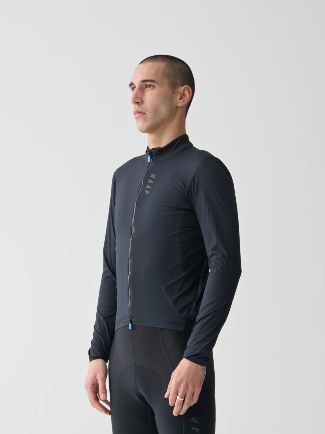 MAAP Flow Jacket Black｜超軽量ウィンドジャケット・パッカブル｜CYCLISM

