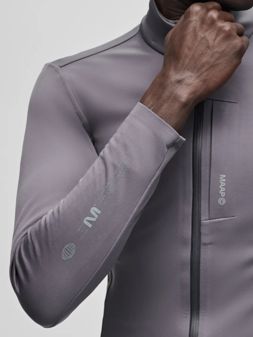 MAAP Apex Winter Jacket 2.0 Charcoal Plum 防風防水防寒サイクリングジャケット｜CYCLISM