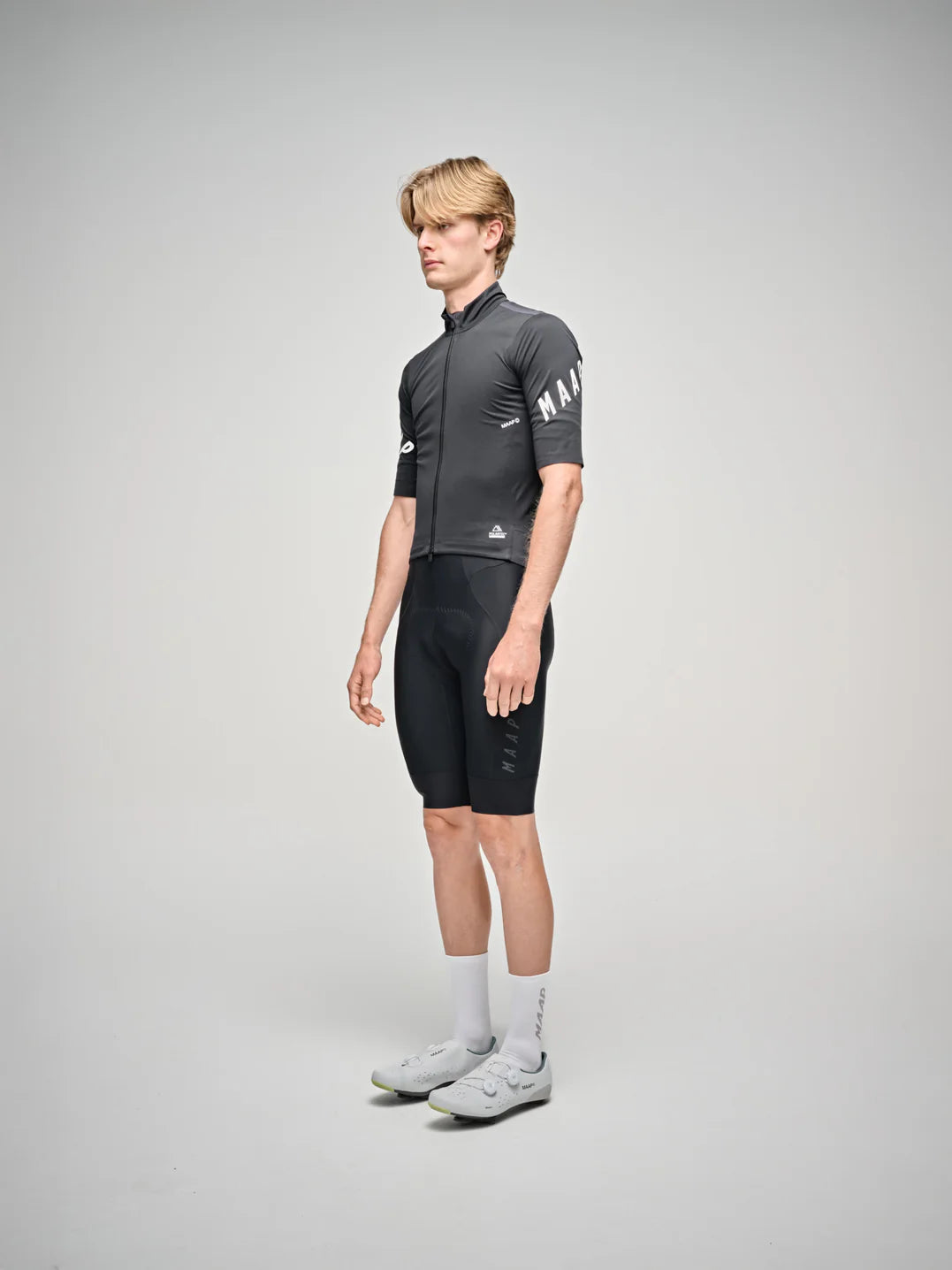 MAAP Elements Pro Race SS Jacket Black｜防水透湿・レースフィットジャケット（半袖対応）