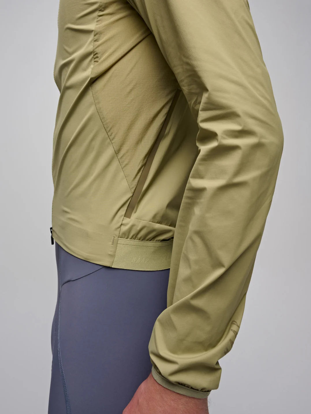 MAAP Flow Jacket Dark Ore｜超軽量ウィンドジャケット・パッカブル｜CYCLISM