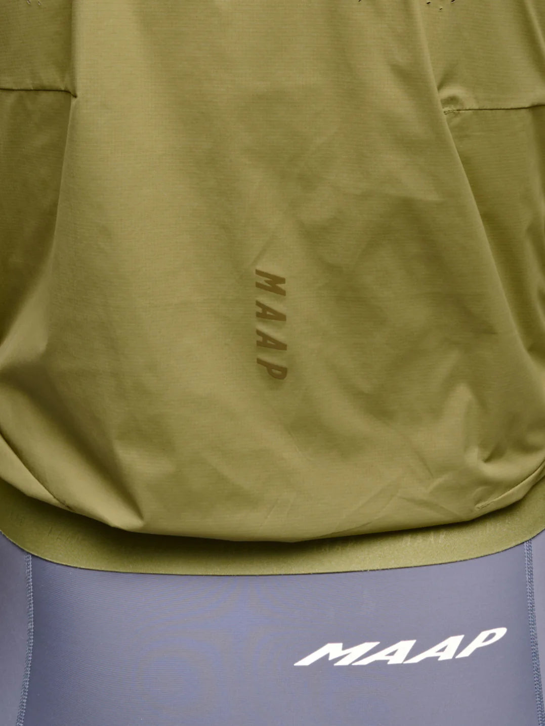 MAAP Flow Jacket Dark Ore｜超軽量ウィンドジャケット・パッカブル｜CYCLISM