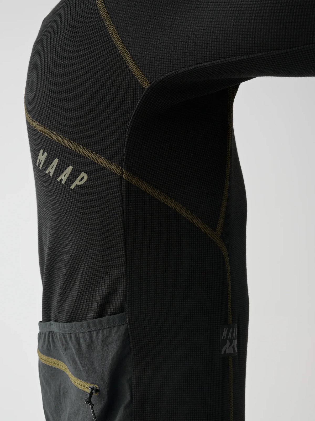 MAAP Alt_Road™ サイクルジャージ 2.0 ブラック | 軽量・メリノブレンド・優れた通気性 | CYCLISM