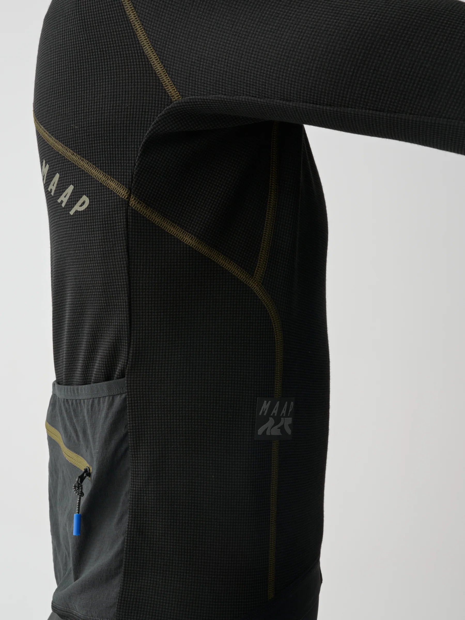 メンズSサイズ  ALT ROAD LS JERSEY2.0長袖ジャージ Alt_Road™ LS Jersey 2.0 - MAAP Cycling Apparel