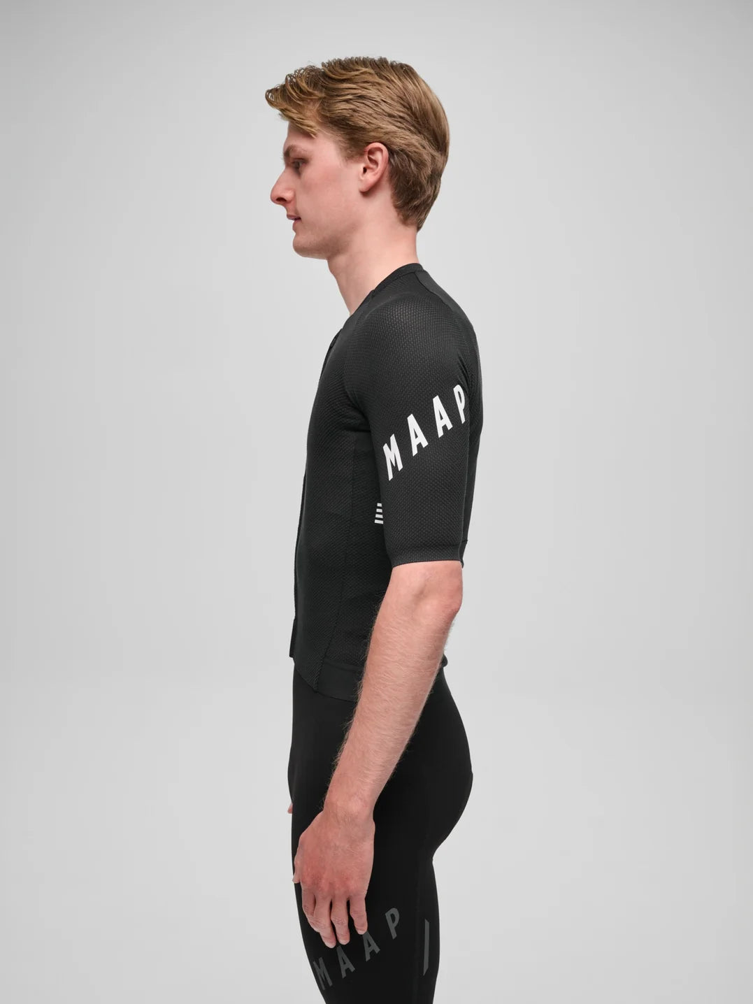 MAAP Apex Aeon Jersey Black/White 半袖サイクリングジャージ｜CYCLISM