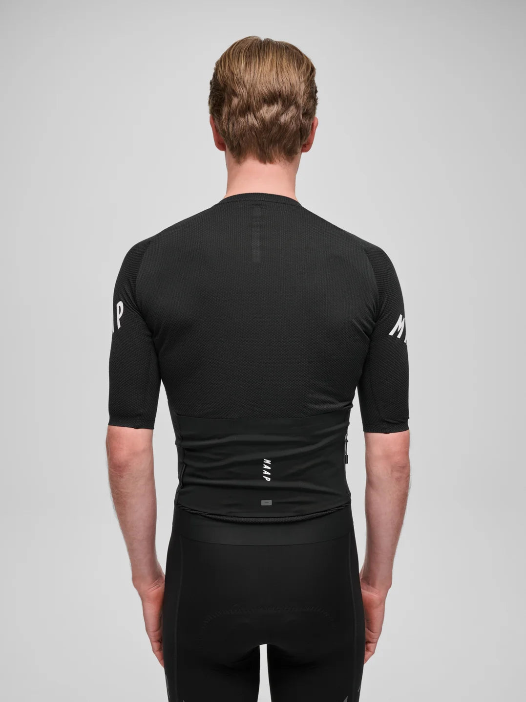 MAAP Apex Aeon Jersey Black/White 半袖サイクリングジャージ｜CYCLISM