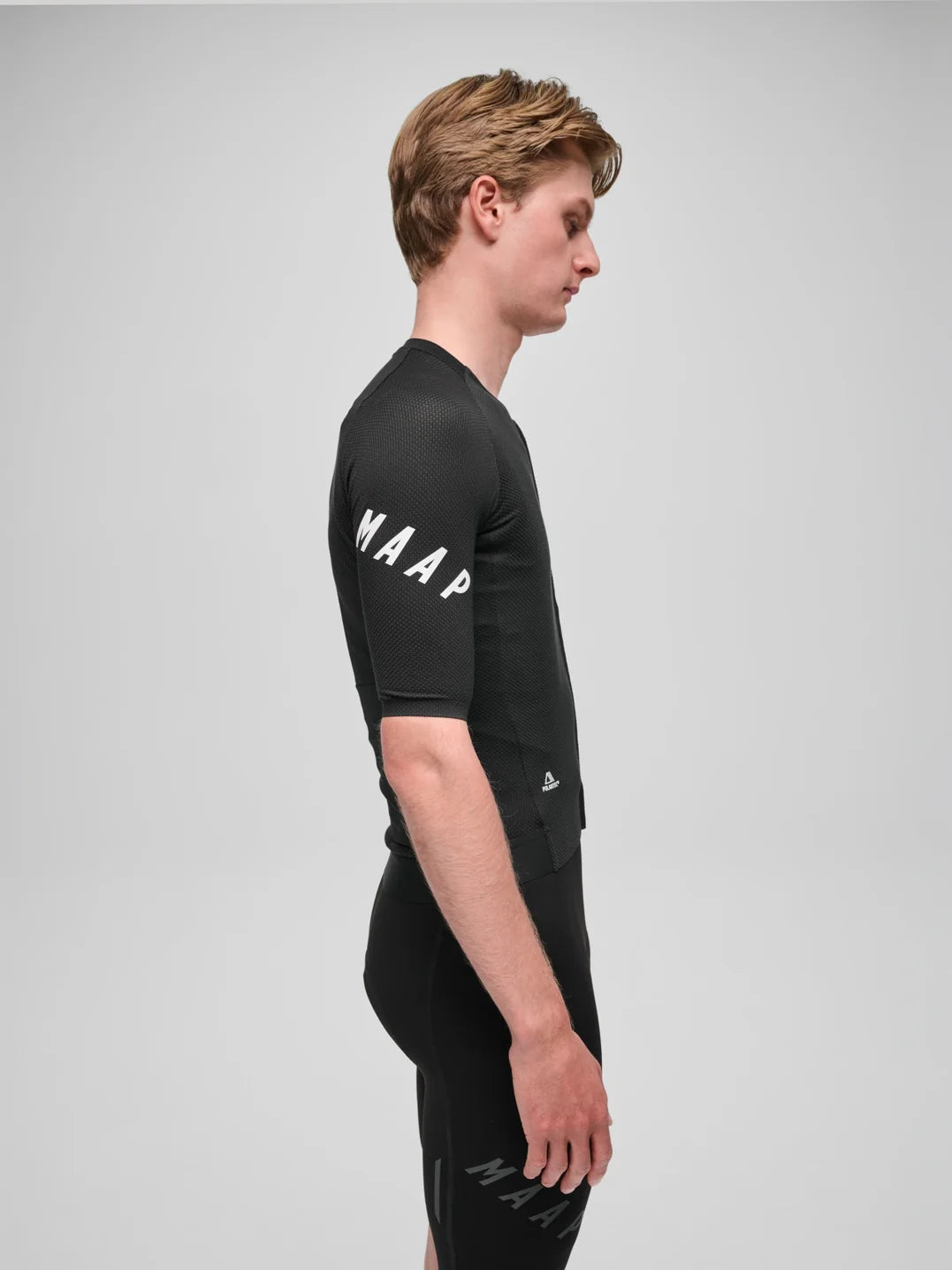 MAAP Apex Aeon Jersey Black/White 半袖サイクリングジャージ｜CYCLISM