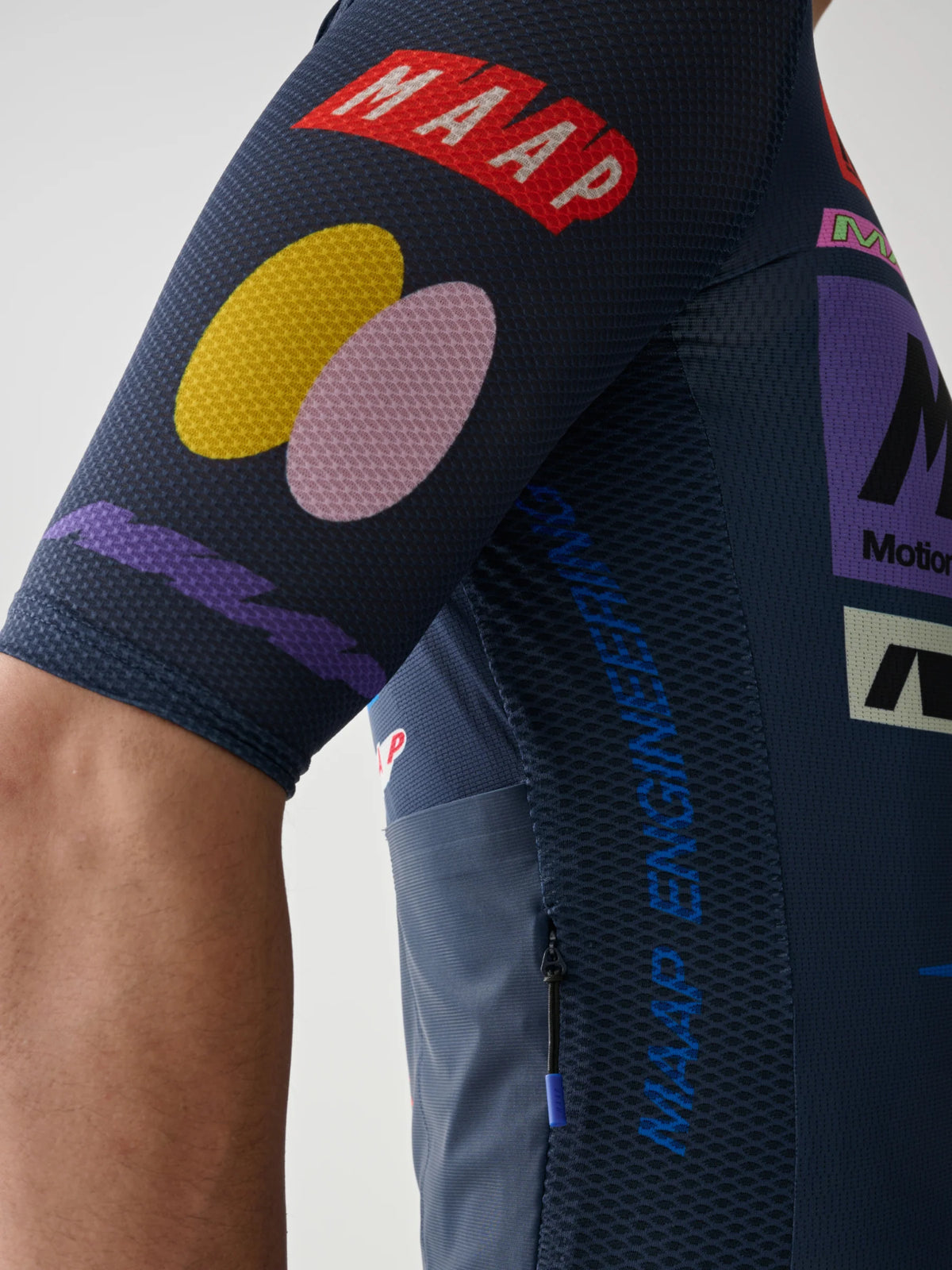 MAAP Drome Pro Air Jersey 3.0 ミッドナイト | 超軽量レーシングサイクルジャージ | CYCLISM