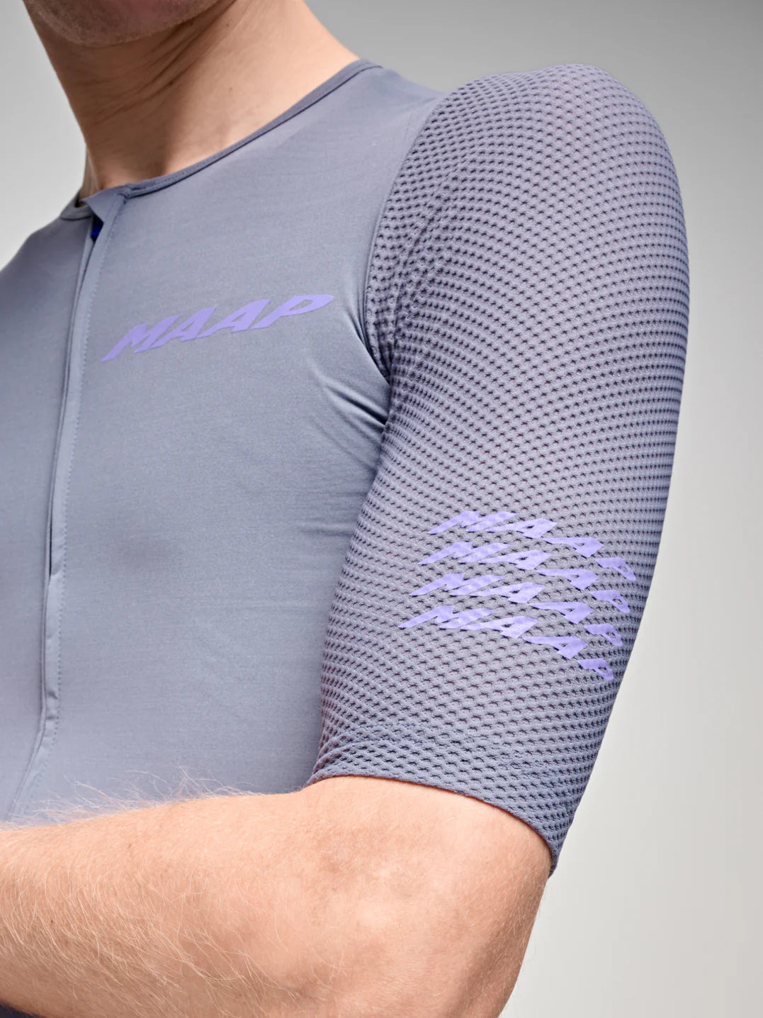 MAAP Emerge Jersey Galaxy Blue｜Evade 後継・高通気レースフィット｜夏用サイクルジャージ｜CYCLISM