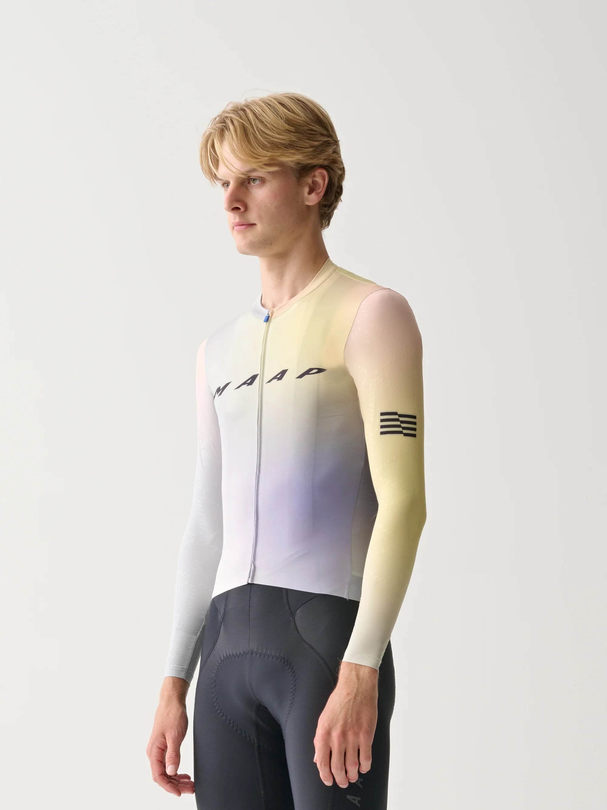 MAAP Blurred Out Pro Hex LS Jersey 2.0 Shell Mix | 高通気性・エアロダイナミクス・リサイクル素材 | CYCLISM