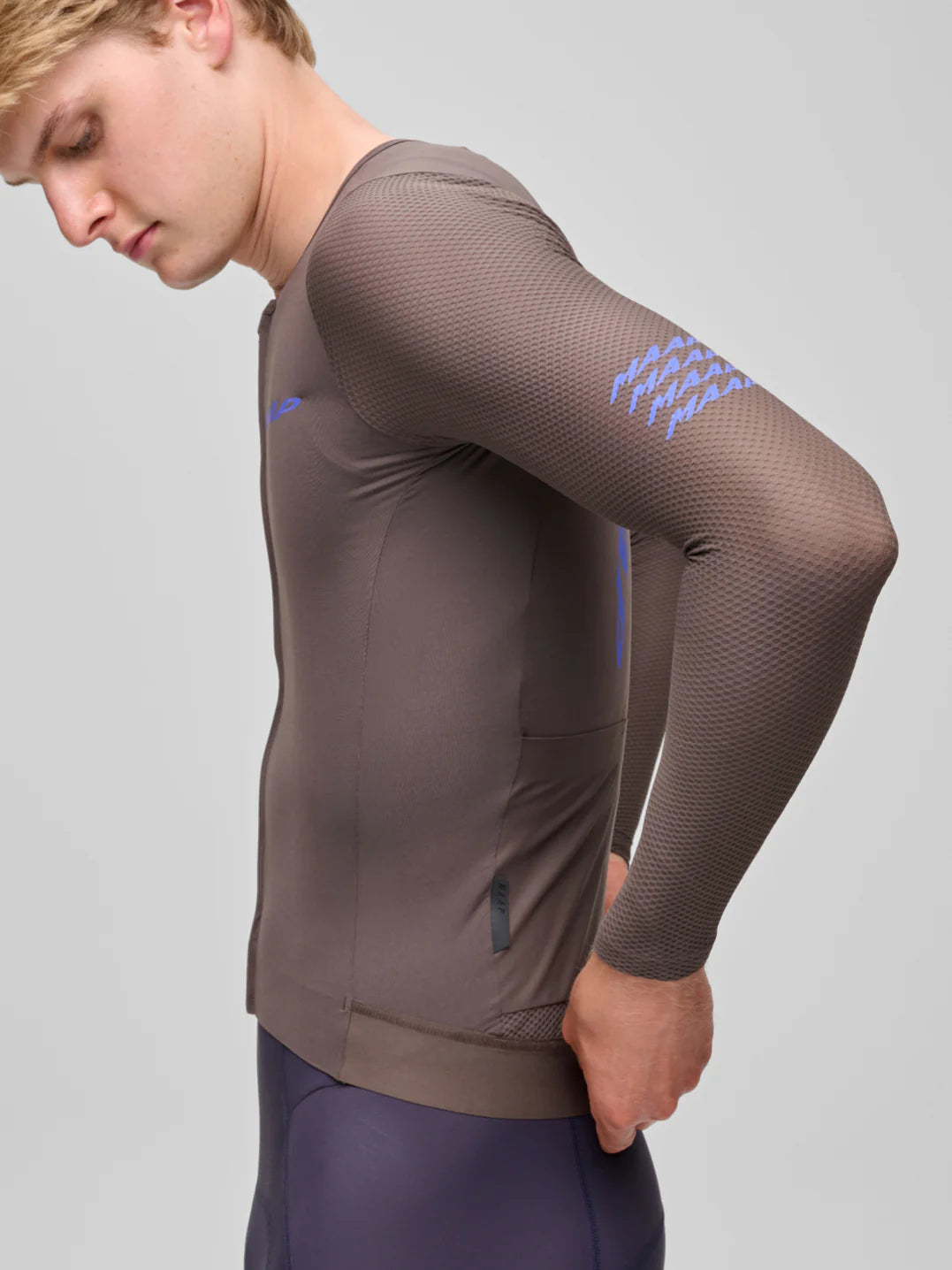 MAAP Emerge LS Jersey Brown Umber｜高通気レースフィット｜長袖サイクルジャージ｜CYCLISM