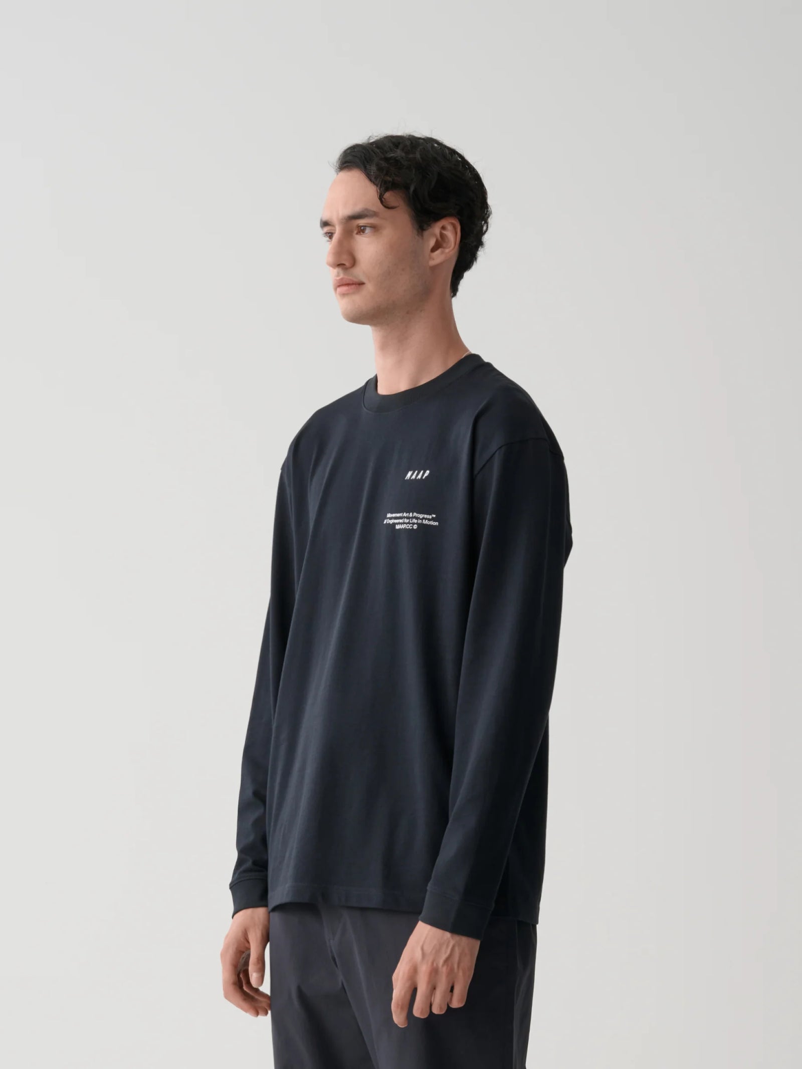 MAAP Essentials LS Print 長袖 Tシャツ ブラック｜メンズ オーガニックコットンTシャツ | CYCLISM