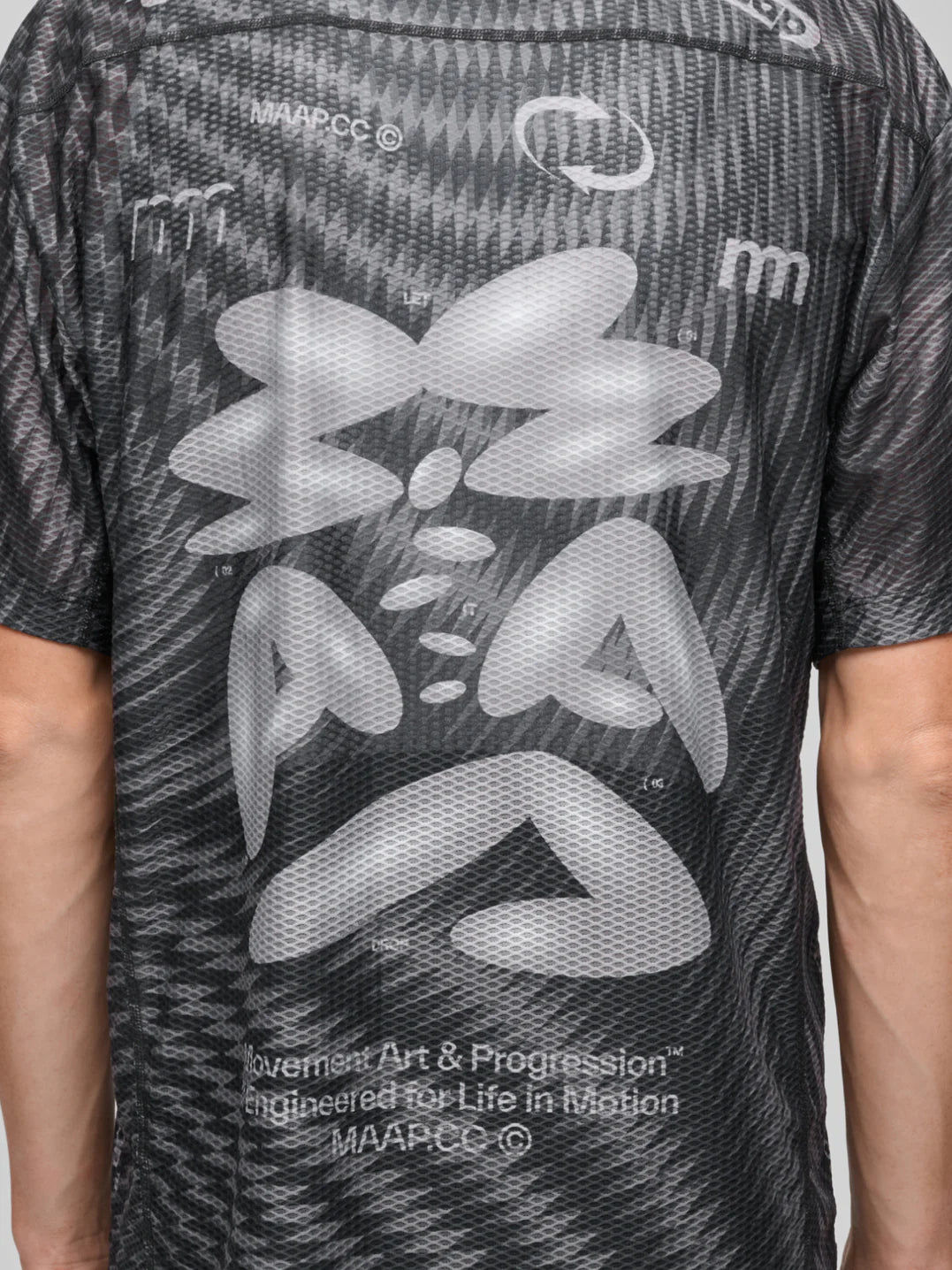 MAAP Spectrum Air Mesh Tee Carbon Black エアメッシュ半袖Tシャツ CYCLISM