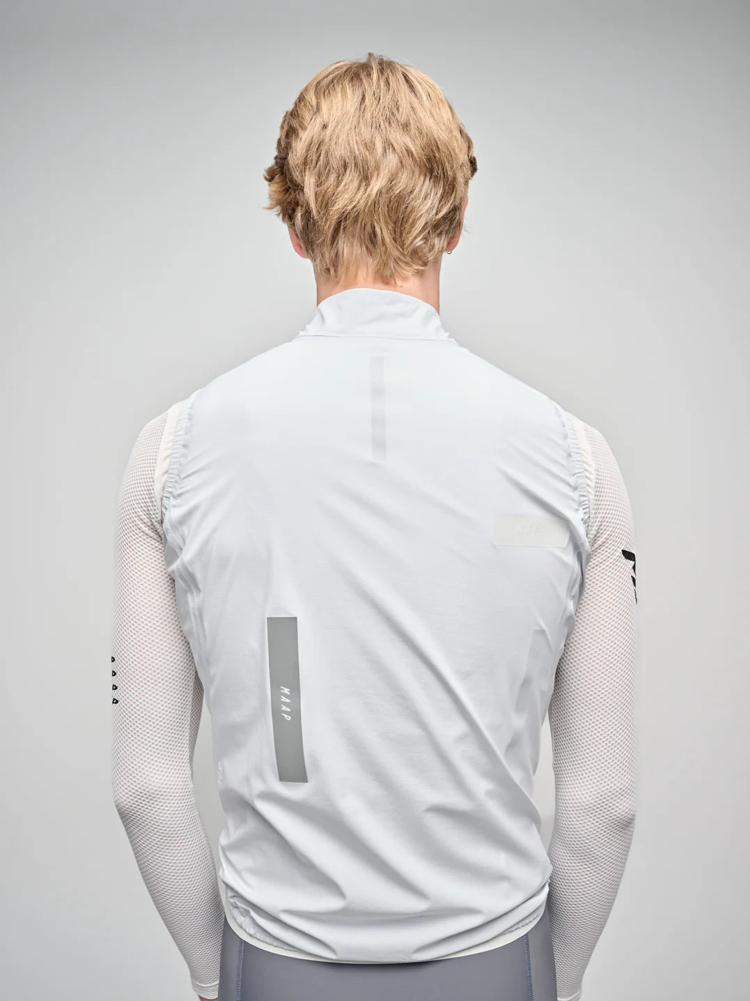 MAAP Atmos Vest White｜防水透湿・超軽量パッカブル サイクルベスト｜CYCLISM