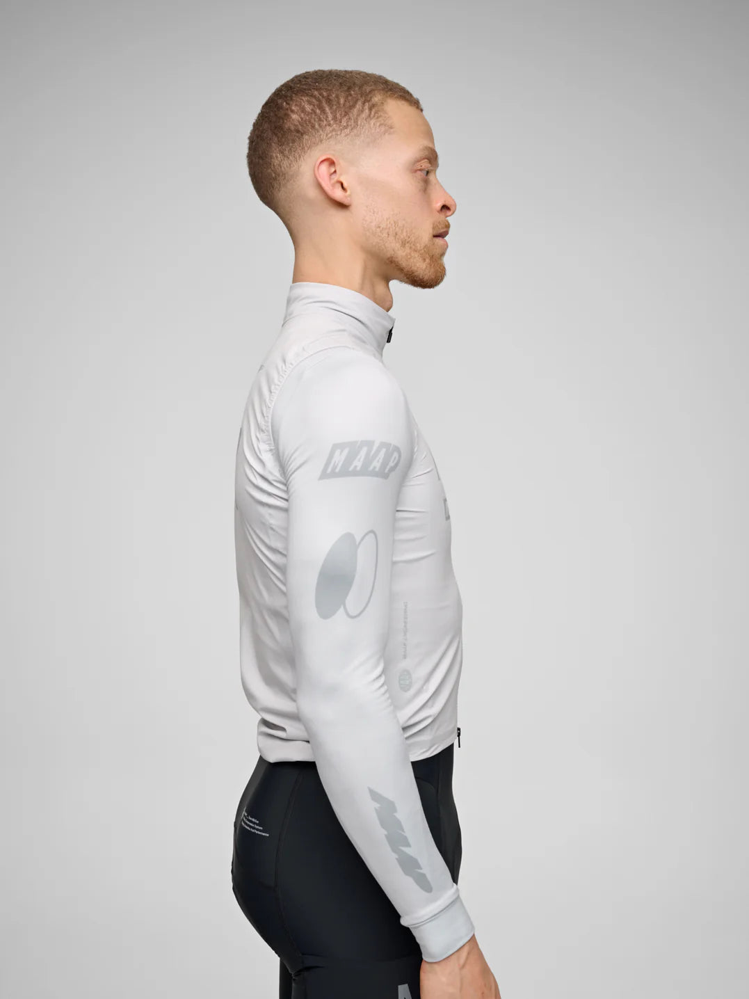 MAAP Drome Atmos Vest Ice Gray｜メンズ防水サイクルベスト｜CYCLISM