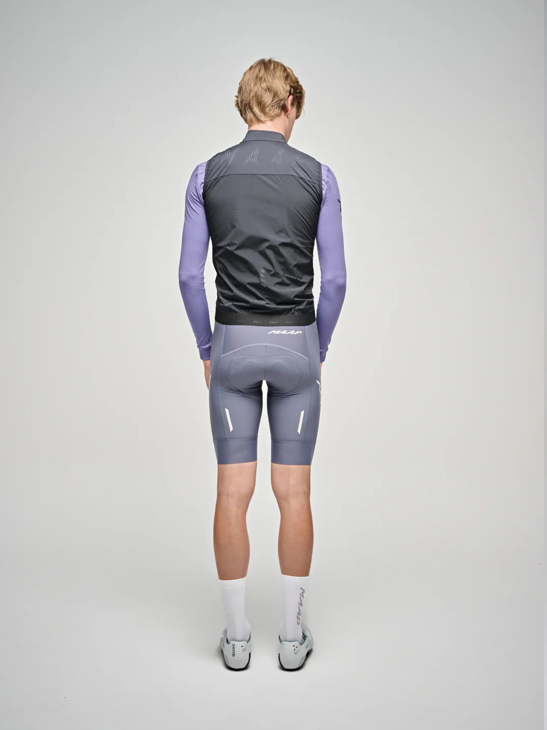 MAAP Flow Vest Jet Black｜超軽量ウィンドベスト・パッカブル｜CYCLISM