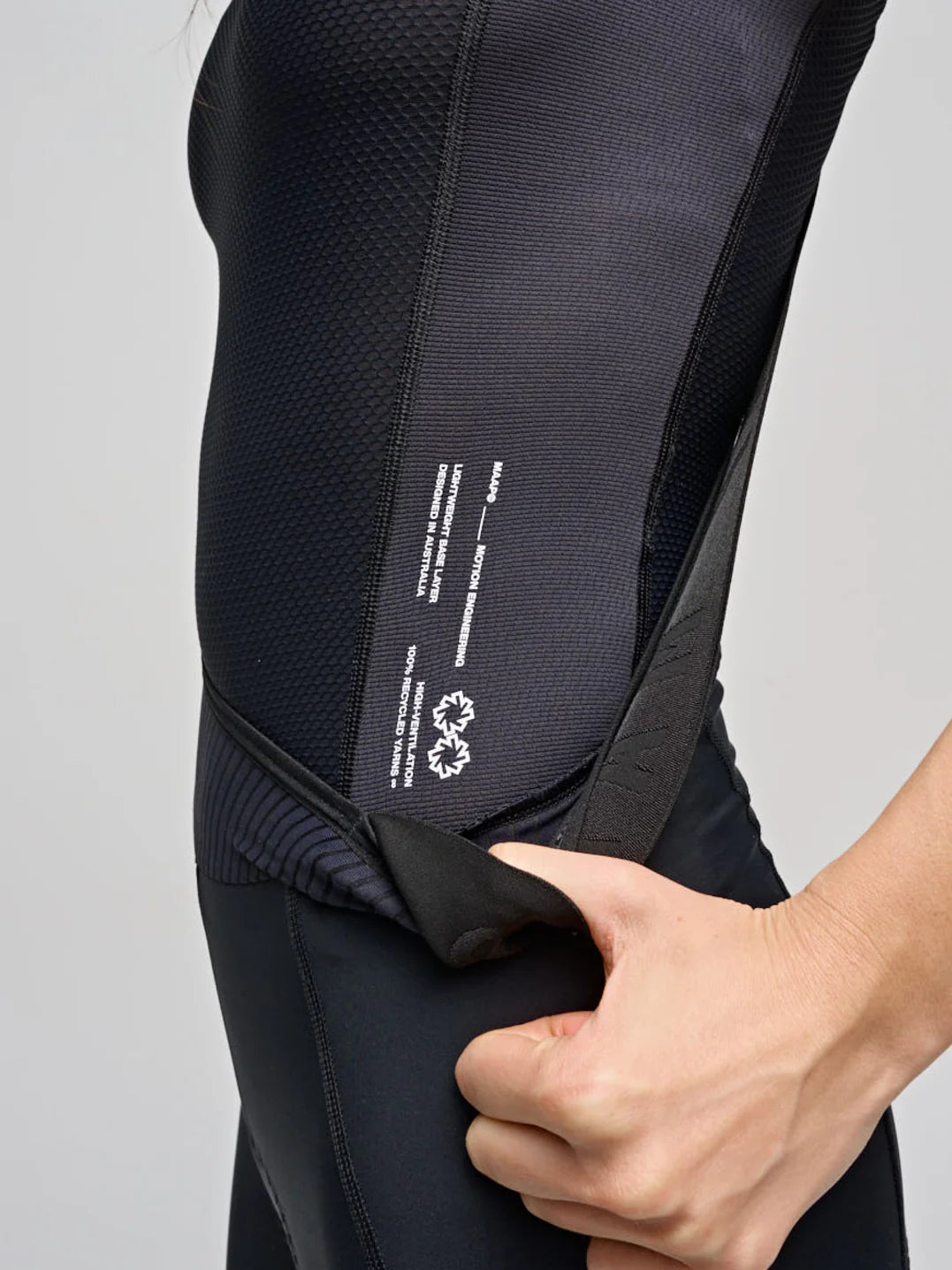 Women&#39;s Team Mesh Base Layer / Black