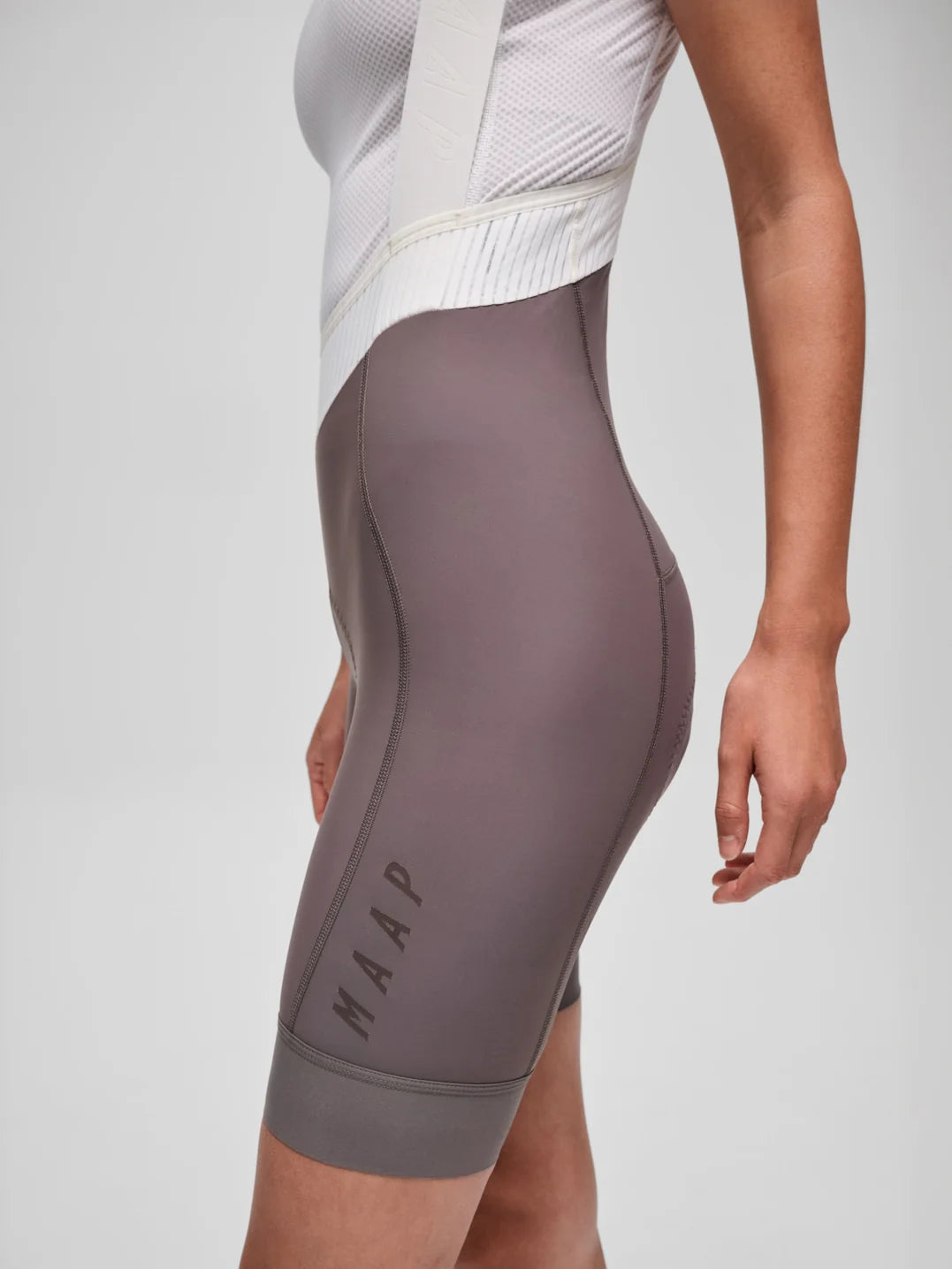 MAAP Team Bib Evo Warm Iron レディース サイクリングビブショーツ｜CYCLISM