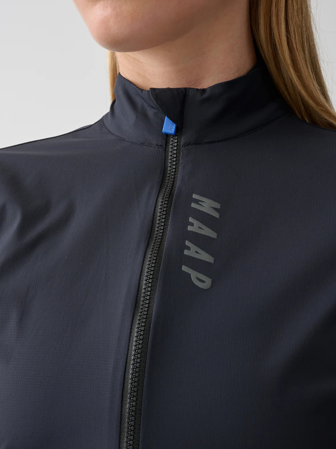 MAAP Women’s Flow Jacket Jet Black｜レディース防風サイクルジャケット｜CYCLISM