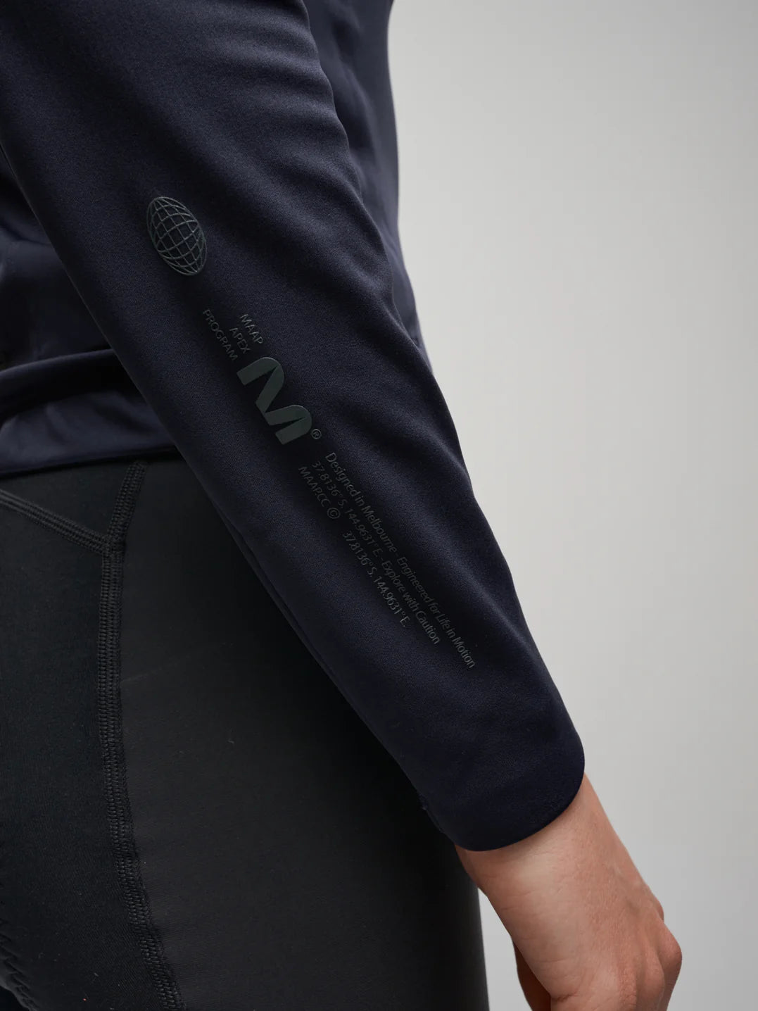 MAAP Women&#39;s Apex Deep Winter Jacket 2.0 ｜防水防風 透湿 冬用レディースサイクルジャケット
