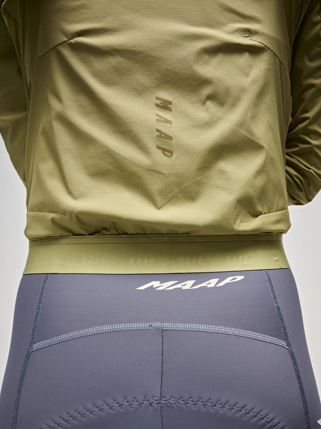 MAAP Women’s Flow Jacket Dark Ore｜レディース防風サイクルジャケット｜CYCLISM