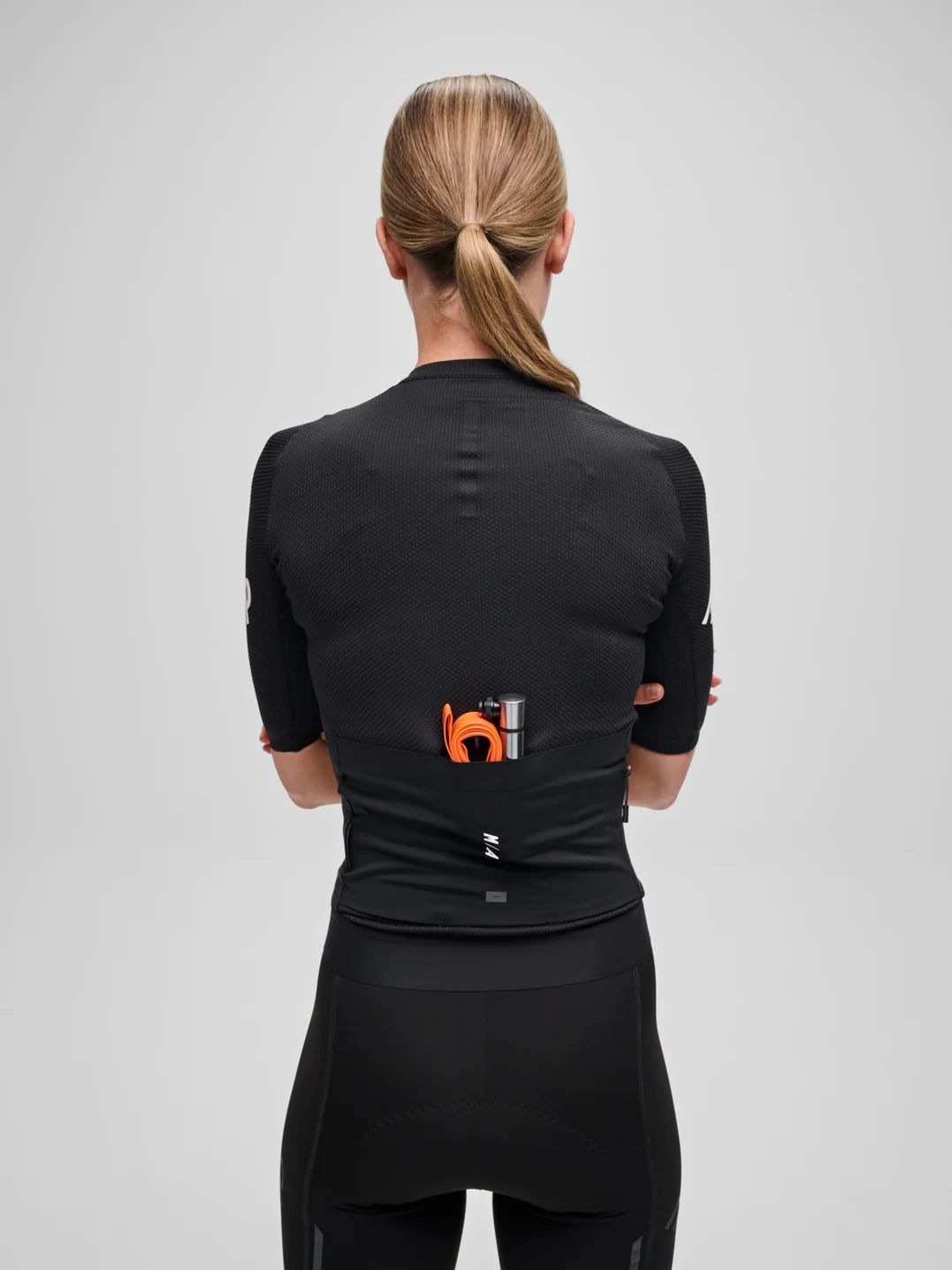 MAAP Apex Aeon Jersey Black/White レディース 半袖サイクリングジャージ｜CYCLISM